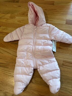 New Old Navy Puffer Snowsuit pink 3-6 months girls fleece lined winter